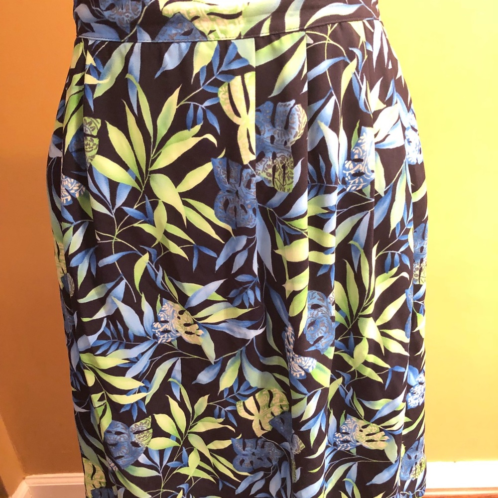 Plus Size Skirt - Perfect Work Attire!